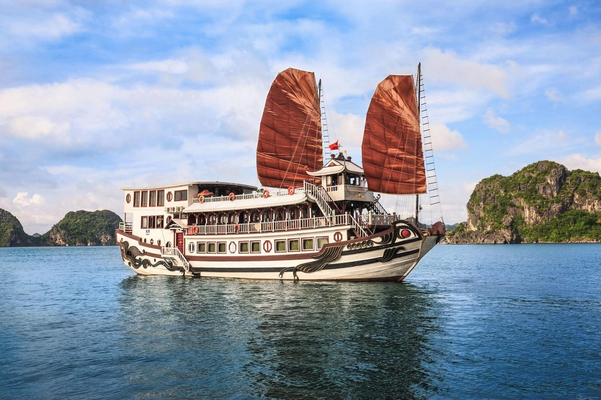 Royal Palace Cruise Hạ Long Extérieur photo